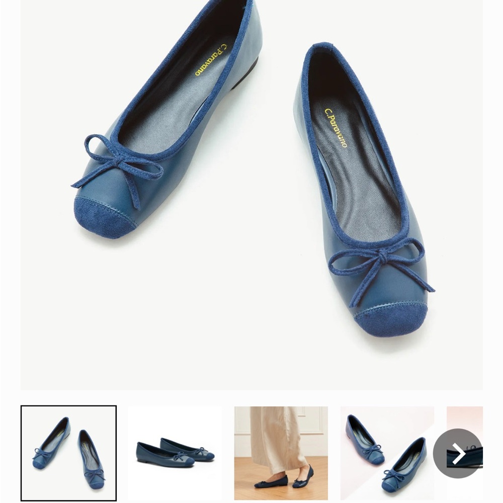 C.Paravano woman’s flats navy